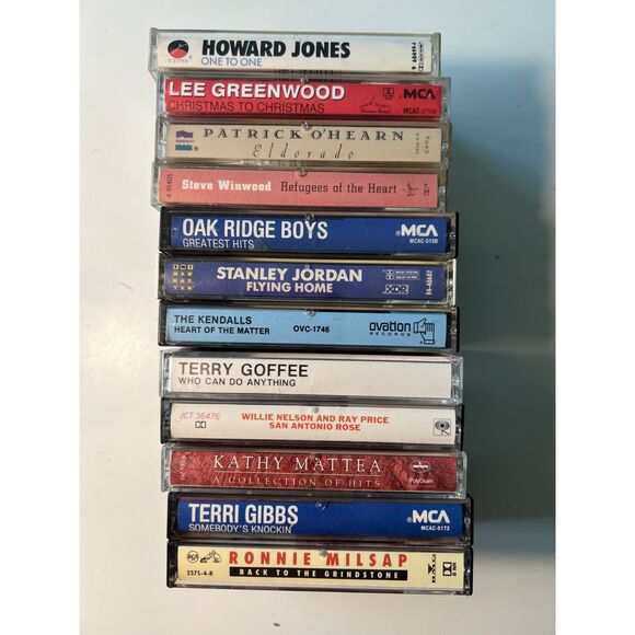 1 Dozen 12 RARE Vintage 1970s 1980s 1990s Cassette Tapes Resellers Music Bundle - Picture 2 of 3
